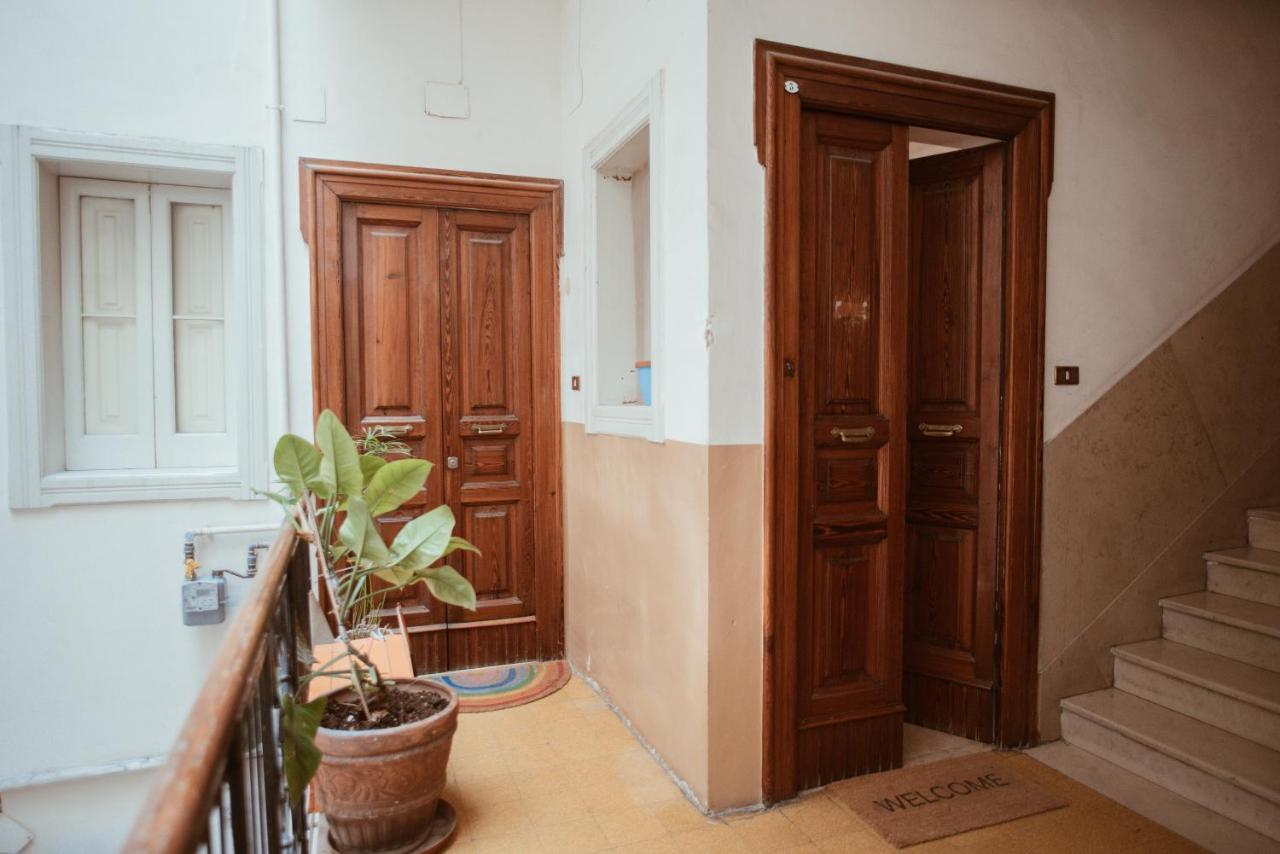 Casa Di Habibi Apartment Бари Екстериор снимка